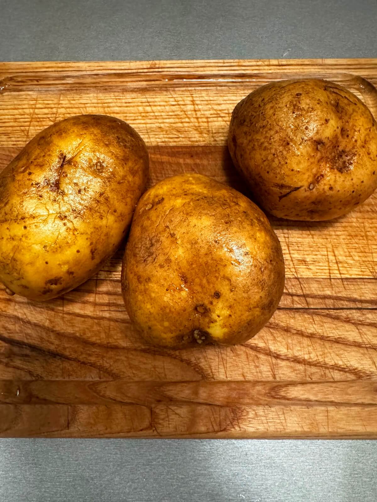Cut the potatoes into wedges